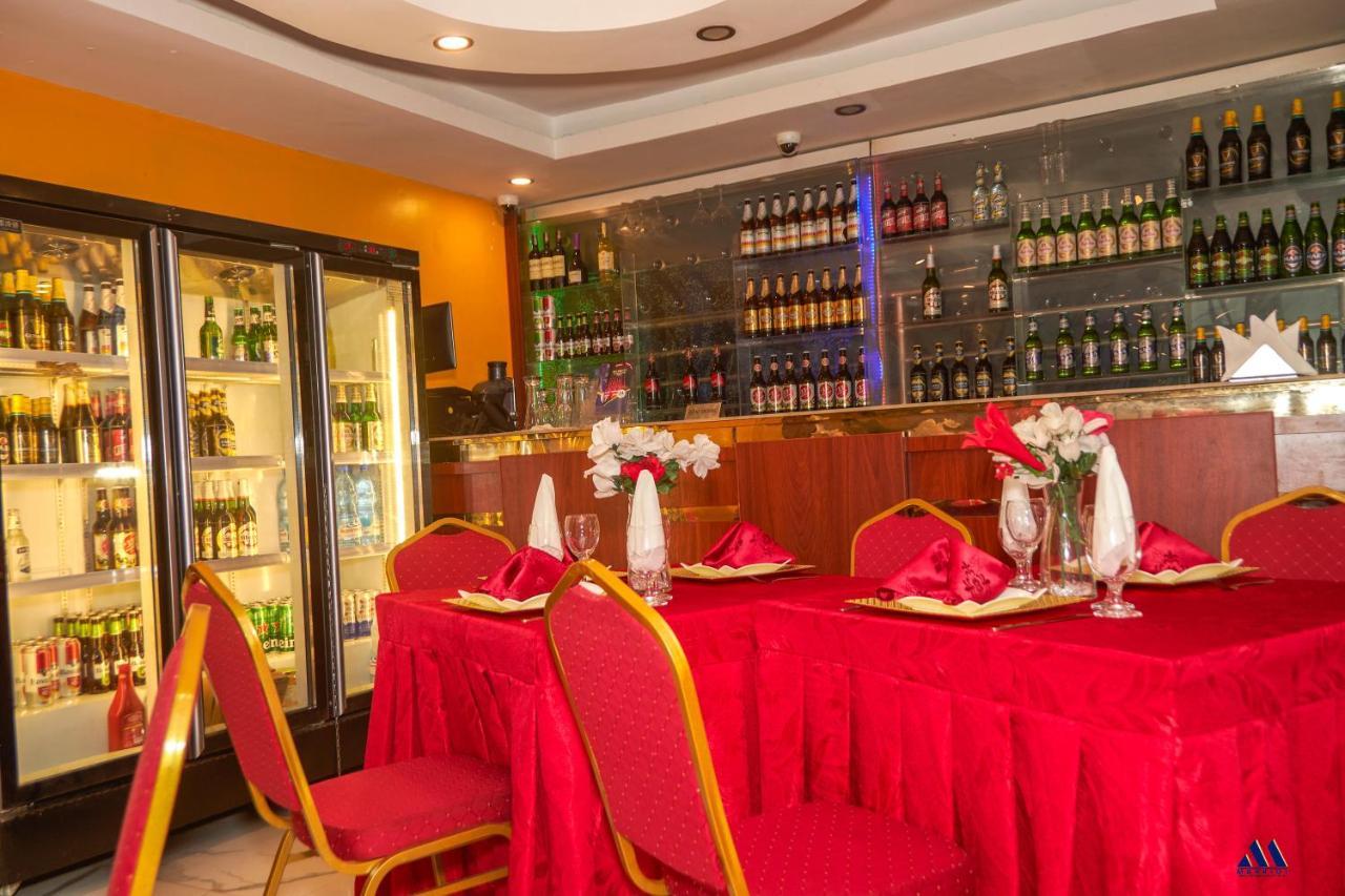 Marriot Metropolitan Hotel Douala Eksteriør bilde