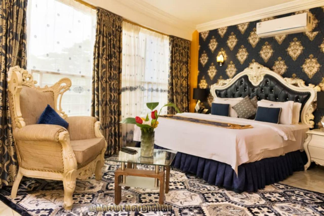Marriot Metropolitan Hotel Douala Eksteriør bilde